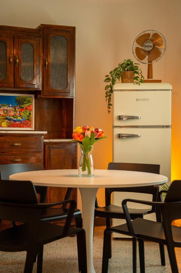 Ca Glera - Vintage Design Apartment Revine Lago Extérieur photo